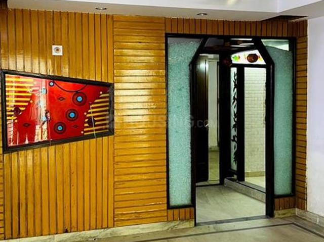Flat for rent in Deri