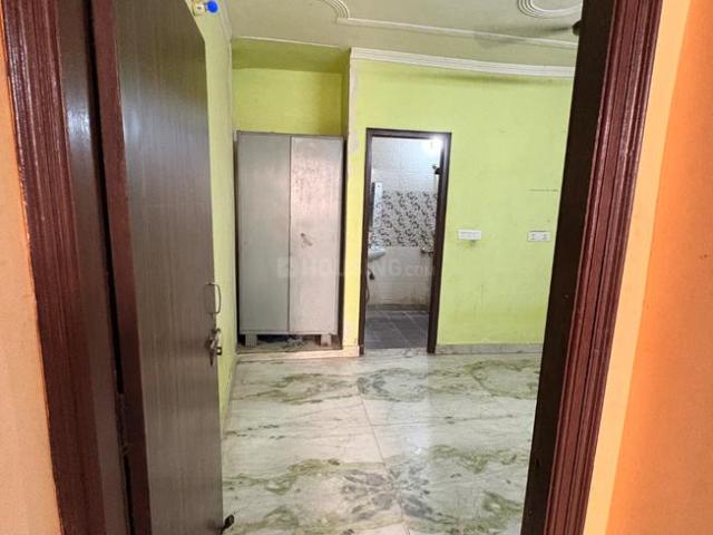 Flat for rent in Deri