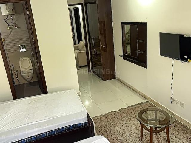 Flat for rent in Deri