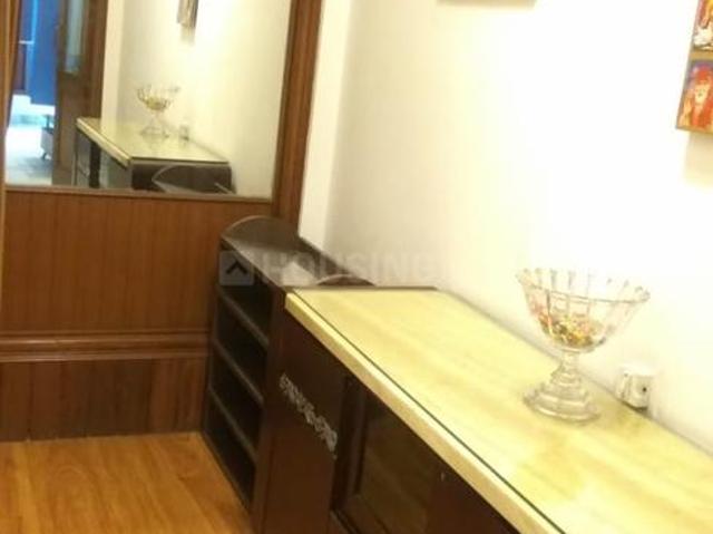 Flat for rent in Deri