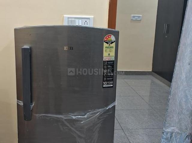 Flat for rent in West Delhi, Deri