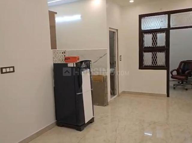 Flat for sale in West Delhi, Deri