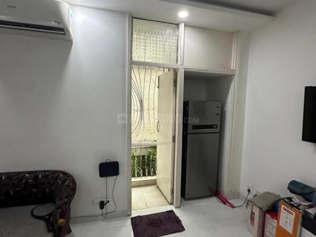 Flat for rent in Deri