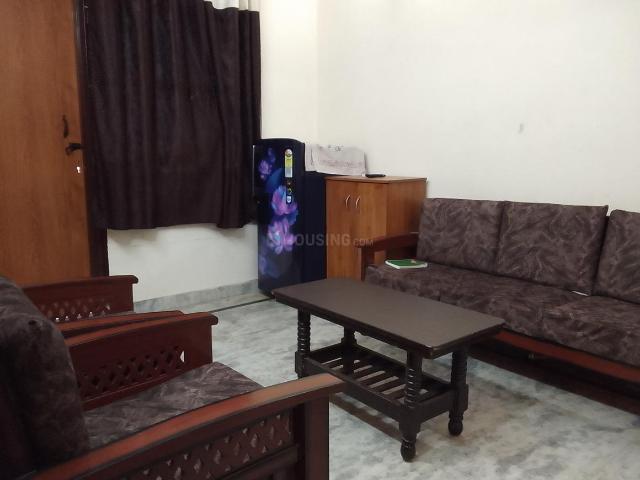 Flat for rent in Deri