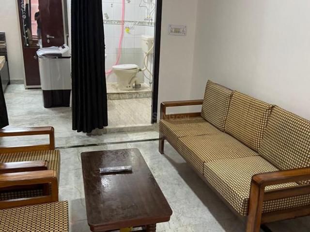 Flat for rent in Deri