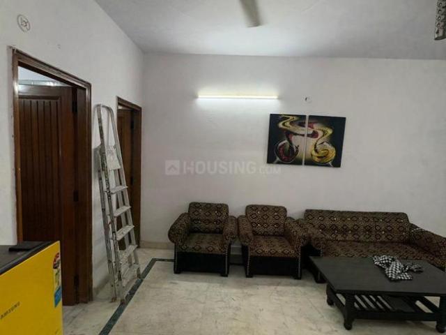 Flat for rent in Deri