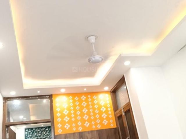 Flat for rent in South Delhi, Deri