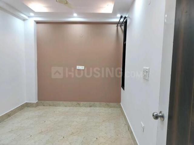 Flat for rent in East Delhi, Deri