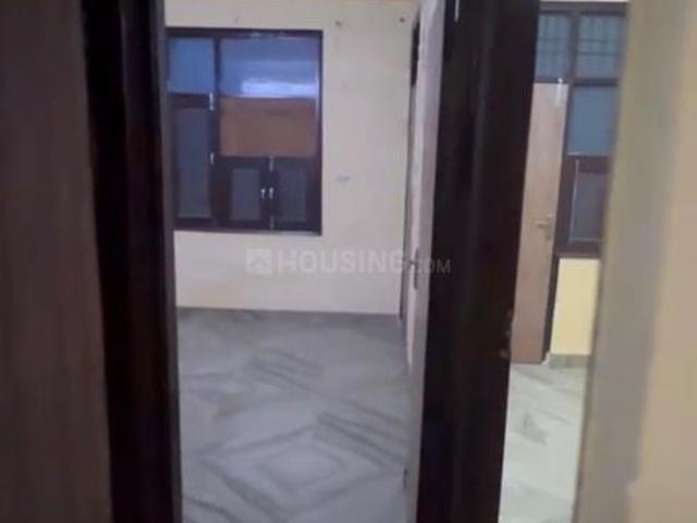 Flat for rent in East Delhi, Deri