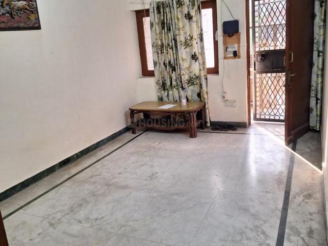 Flat for rent in Deri