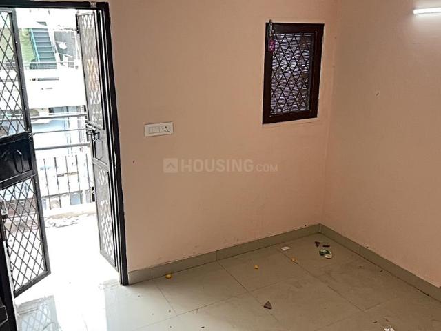 Flat for rent in Deri