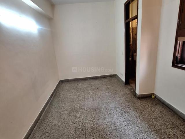 Flat for rent in Deri