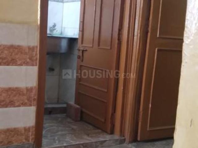 Flat for rent in Deri