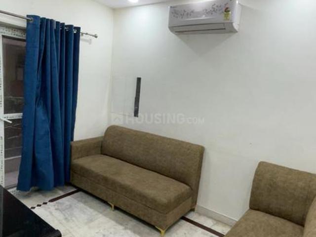 Flat for rent in Deri