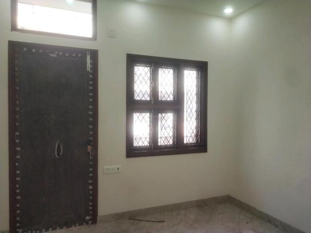 Flat for rent in Deri