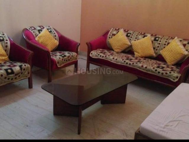 Flat for rent in Deri