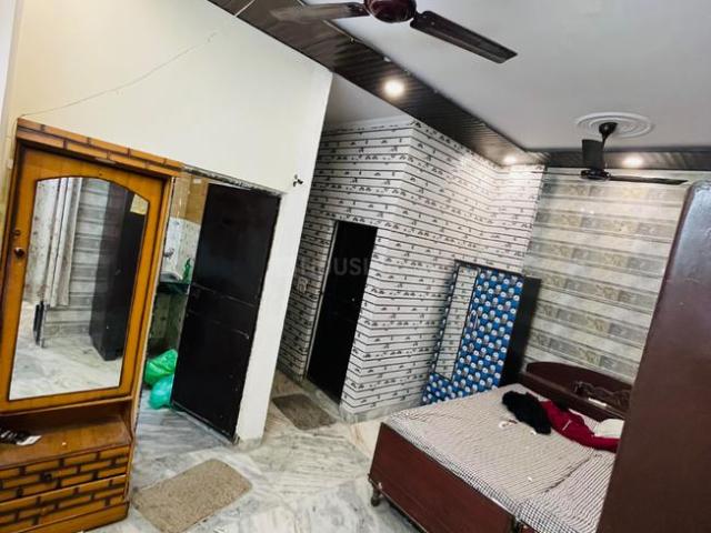 Flat for rent in Deri