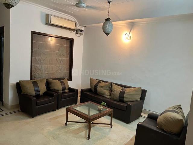 Flat for rent in Deri