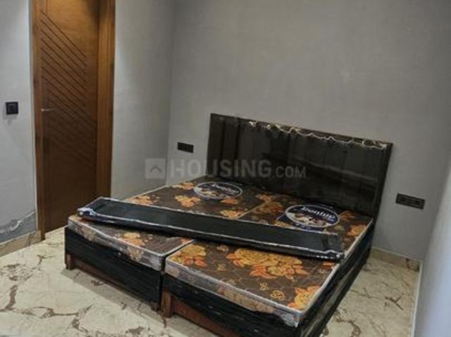Flat for rent in Deri