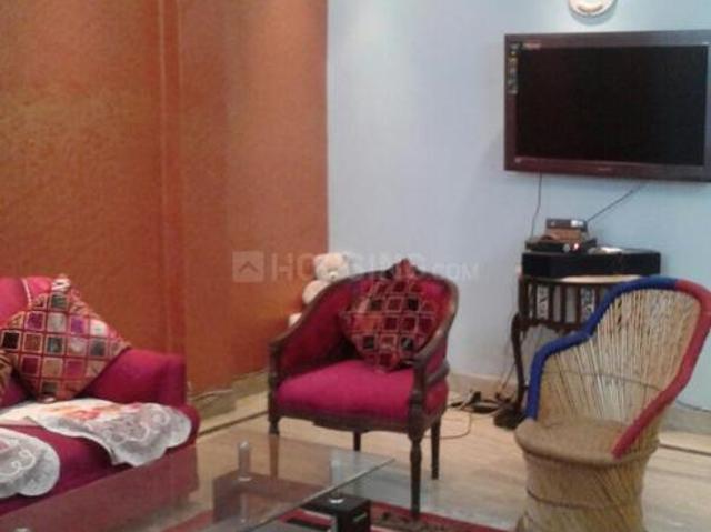 Flat for rent in Deri