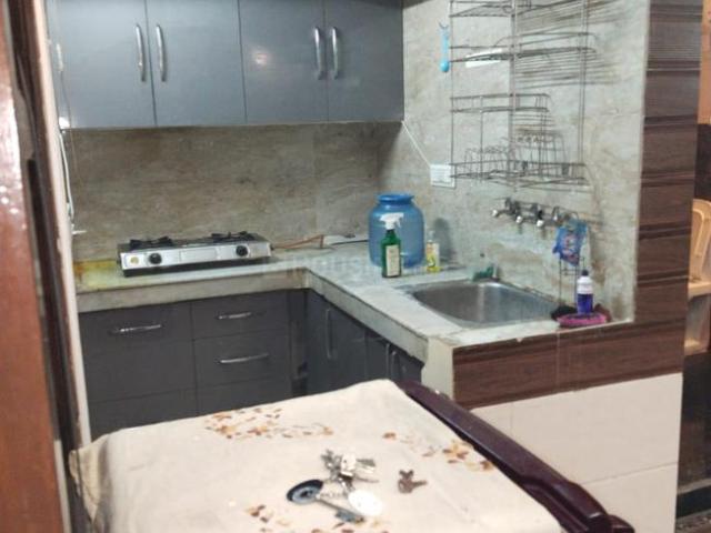Flat for rent in Deri