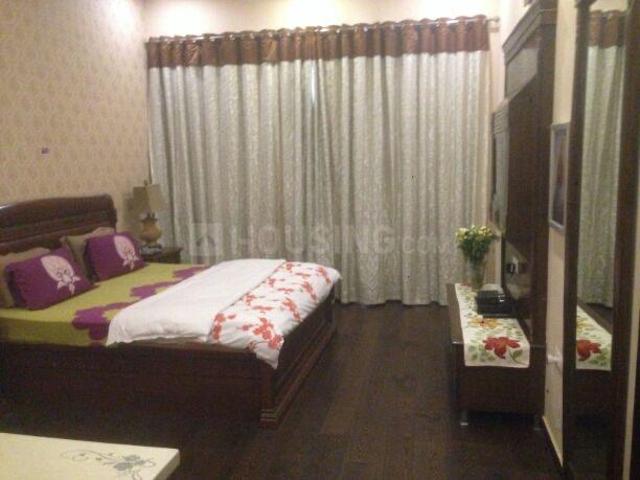 Flat for rent in Deri