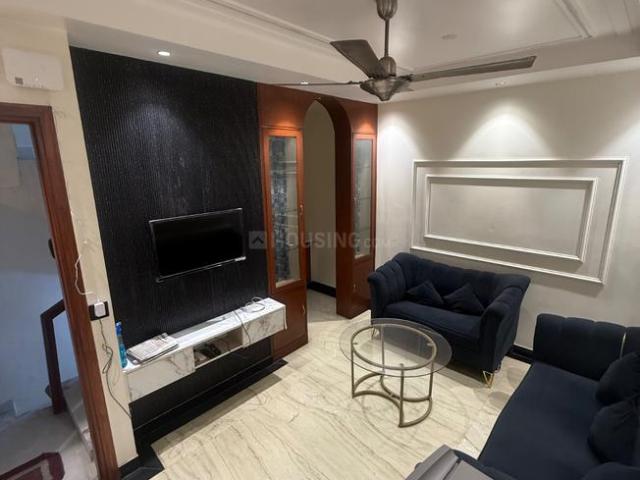 Flat for rent in Deri