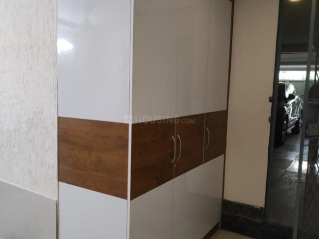 Flat for rent in Deri