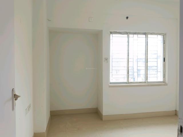 Flat for sale in Lake Gardens, Kolkata