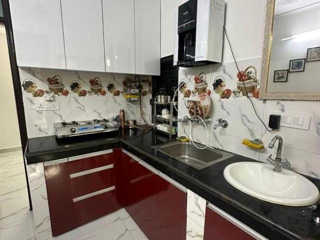 Flat for rent in Laxmi Nagar, Delhi