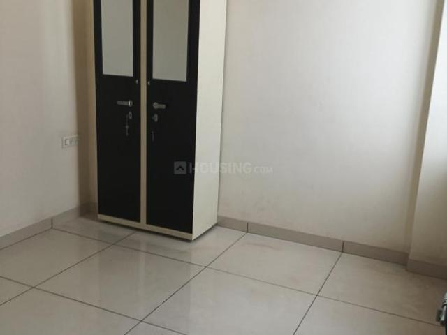 Flat for rent in Madya