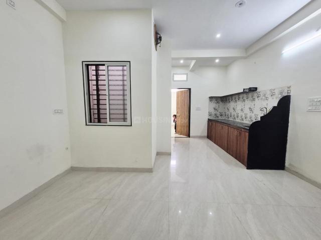 Flat for rent in Madya
