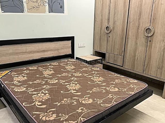 Flat for rent in Madya