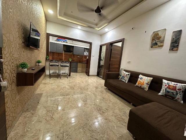 Flat for rent in Madya