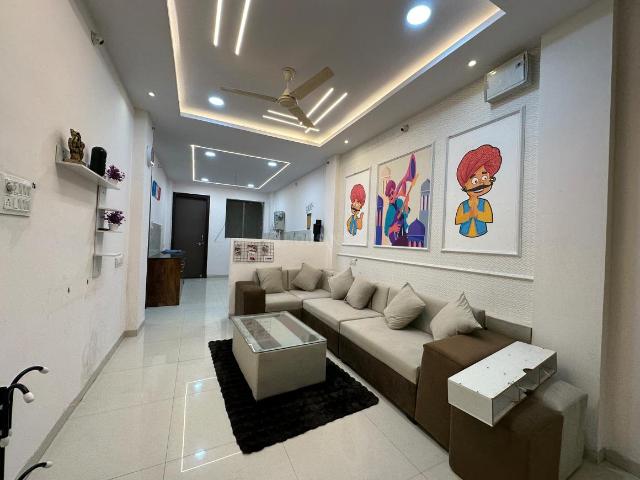 Flat for rent in Madya