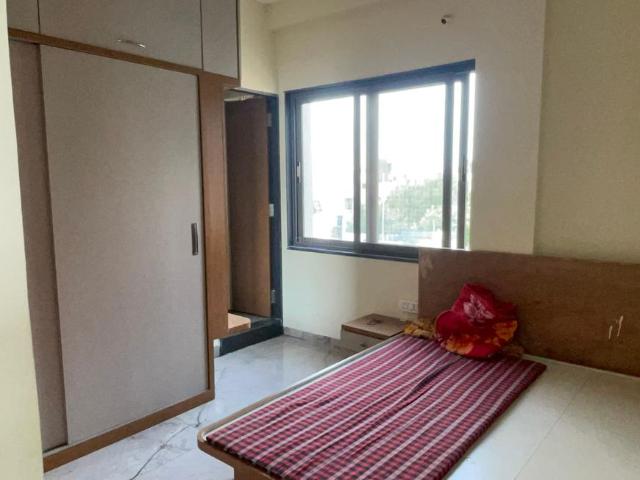 Flat for rent in Madya