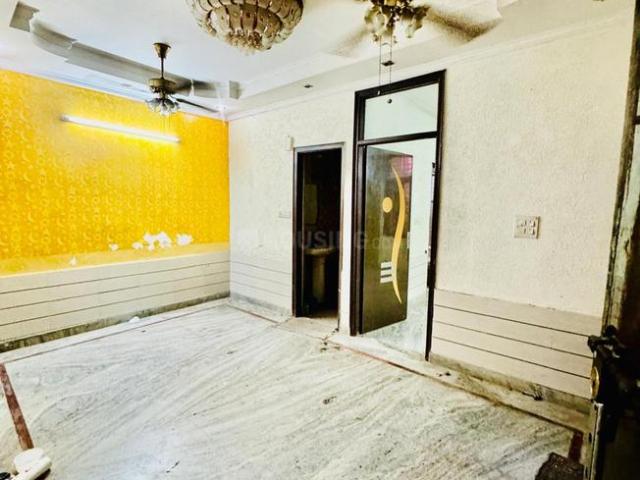 Flat for rent in South Delhi, Deri