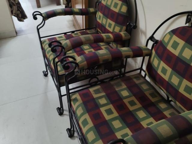 Flat for rent in South Delhi, Deri