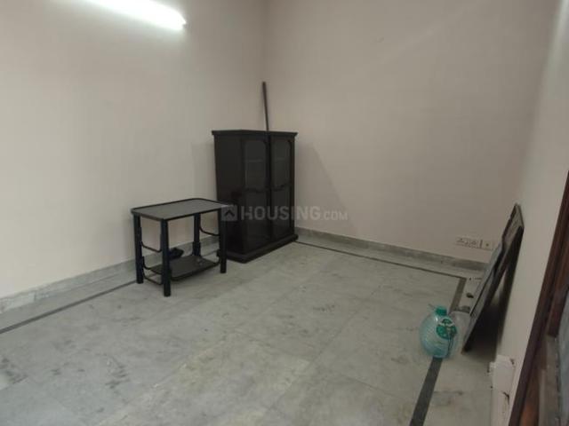 Flat for rent in South Delhi, Deri