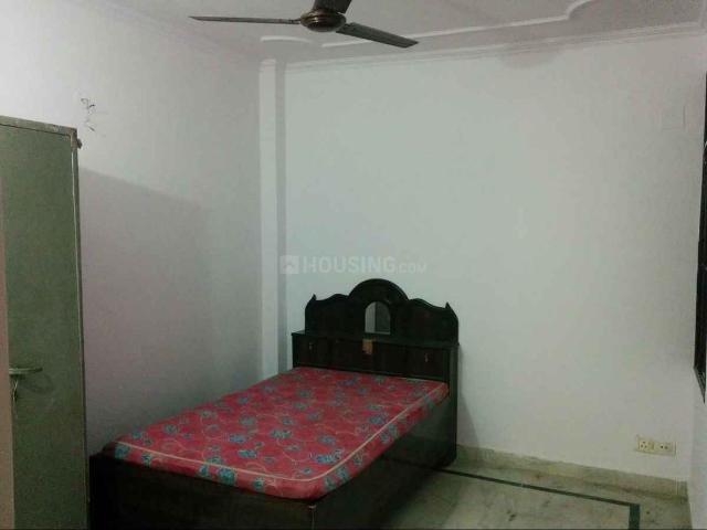 Flat for rent in West Delhi, Deri