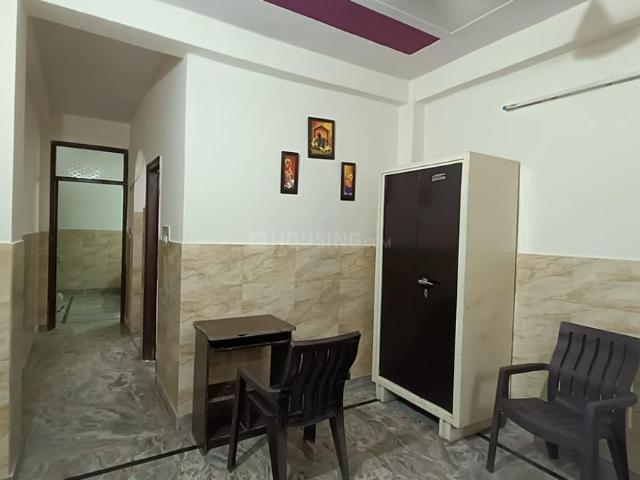 Flat for rent in East Delhi, Deri