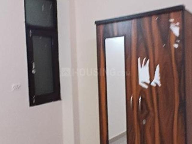 Flat for rent in East Delhi, Deri