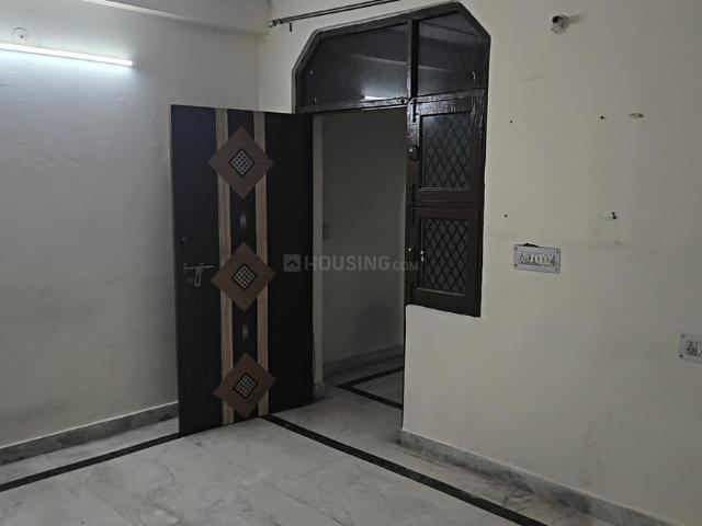 Flat for rent in East Delhi, Deri