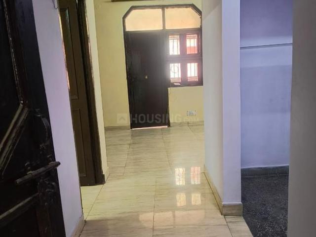 Flat for rent in East Delhi, Deri