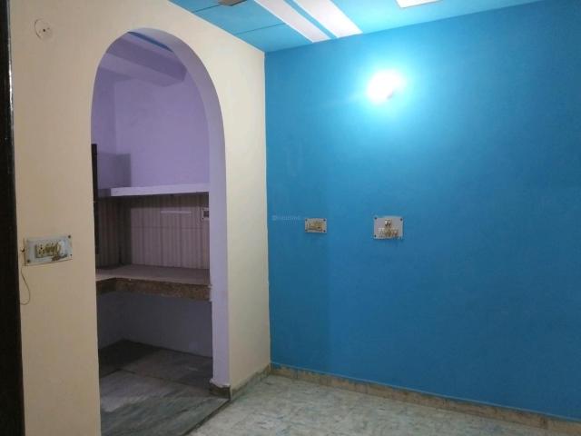 Flat for sale in East Delhi, Deri