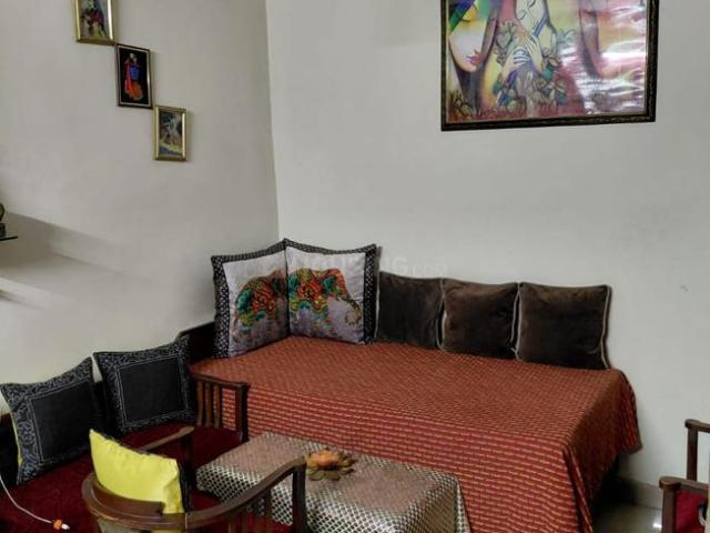 Flat for sale in East Delhi, Deri