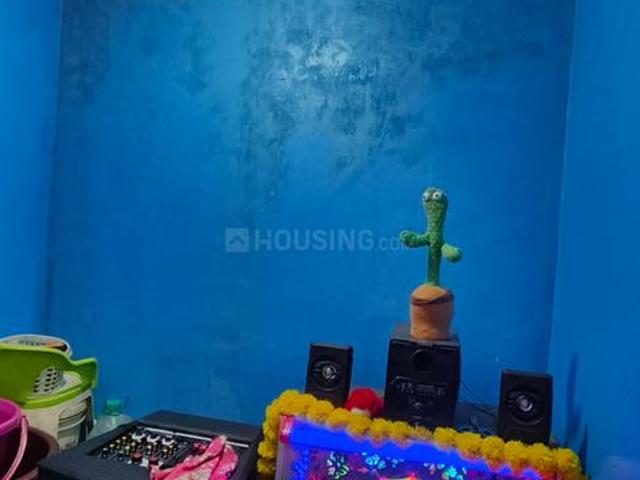 Flat for sale in East Delhi, Deri