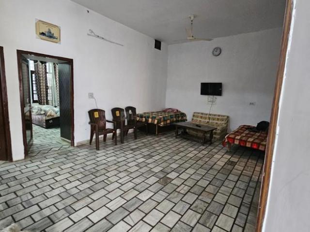 Flat for rent in Bhatinda, Punjab