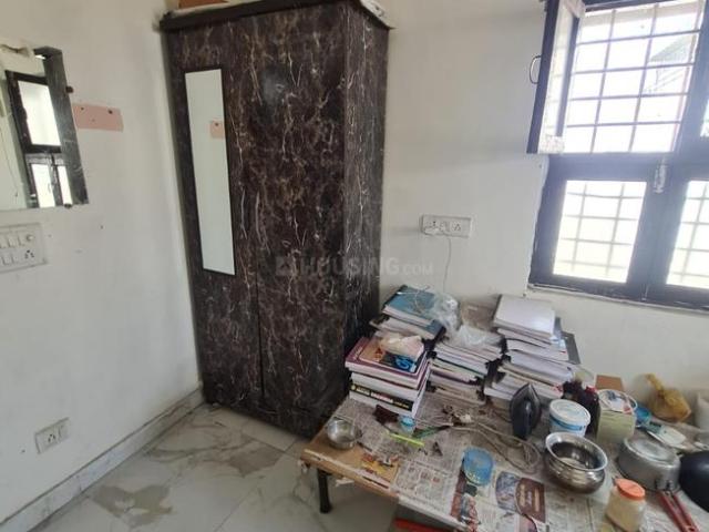 Flat for rent in North Delhi, Deri