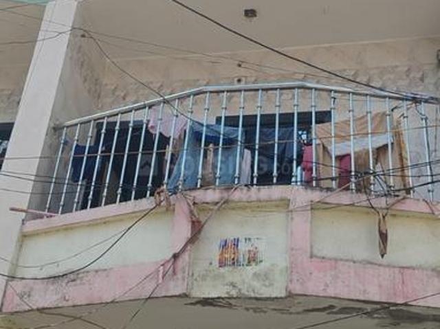 Flat for rent in Surat, Gujarat